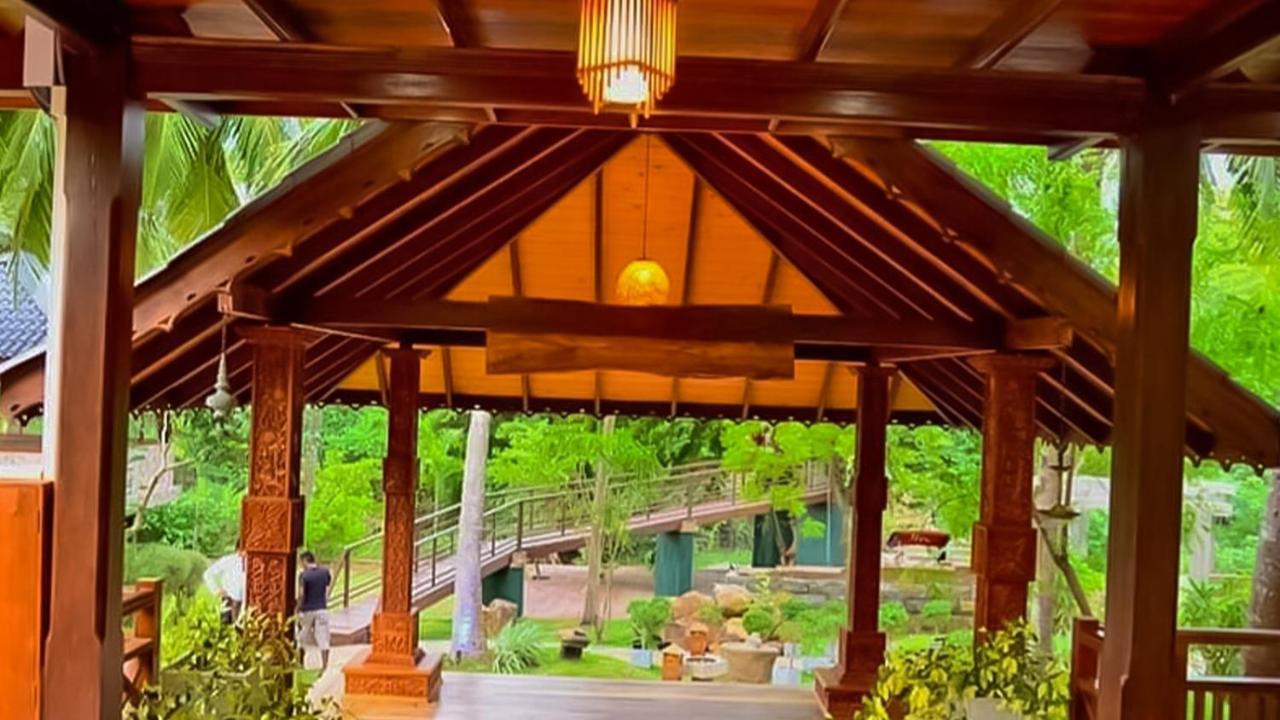 Silver Crown Nature Resort Kombichankulama Екстериор снимка