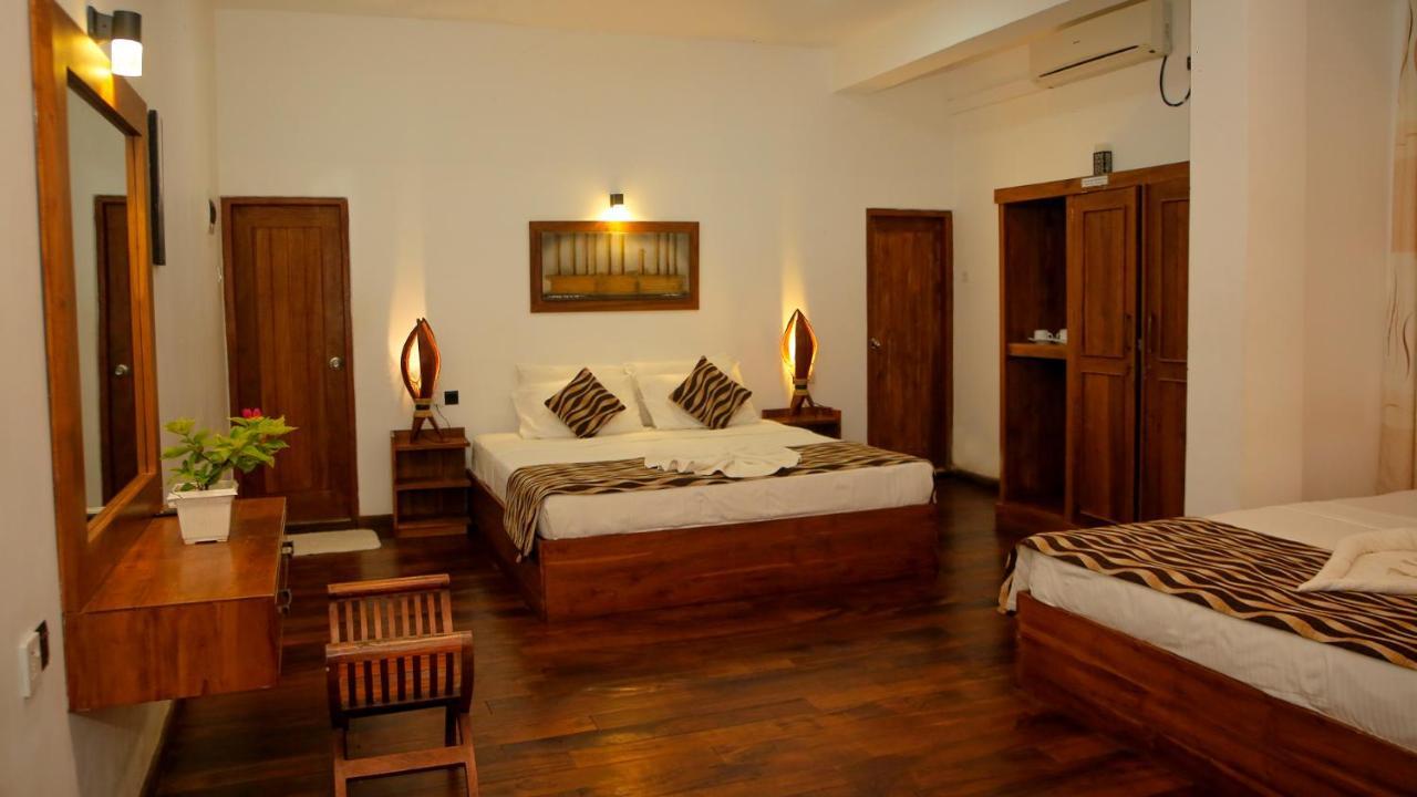 Silver Crown Nature Resort Kombichankulama Екстериор снимка