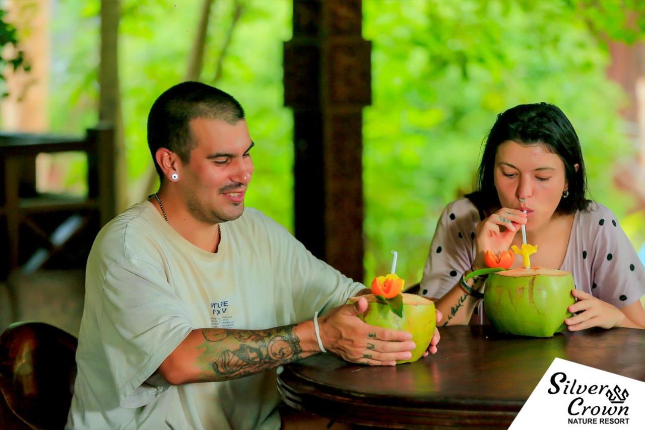 Silver Crown Nature Resort Kombichankulama Екстериор снимка