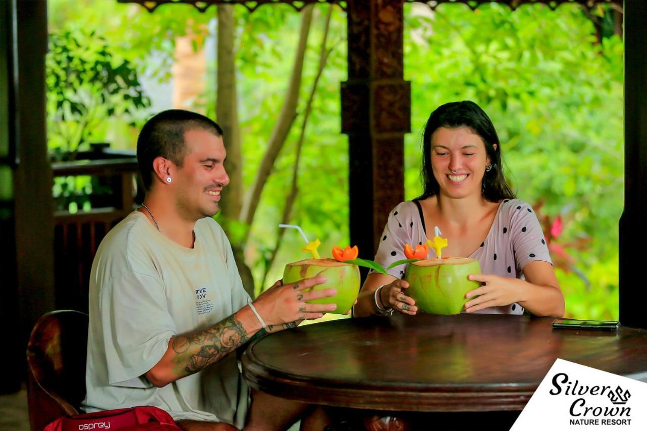 Silver Crown Nature Resort Kombichankulama Екстериор снимка